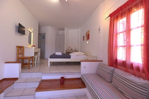 JUNIOR SUITE | Escrivaninha, Wi-Fi de cortesia