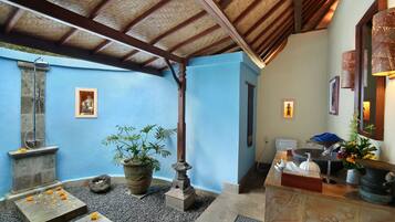 House, 1 Bedroom | Bathroom