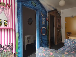 Basic Single Room - Igloo Hybrid - Hostel (Nottingham)