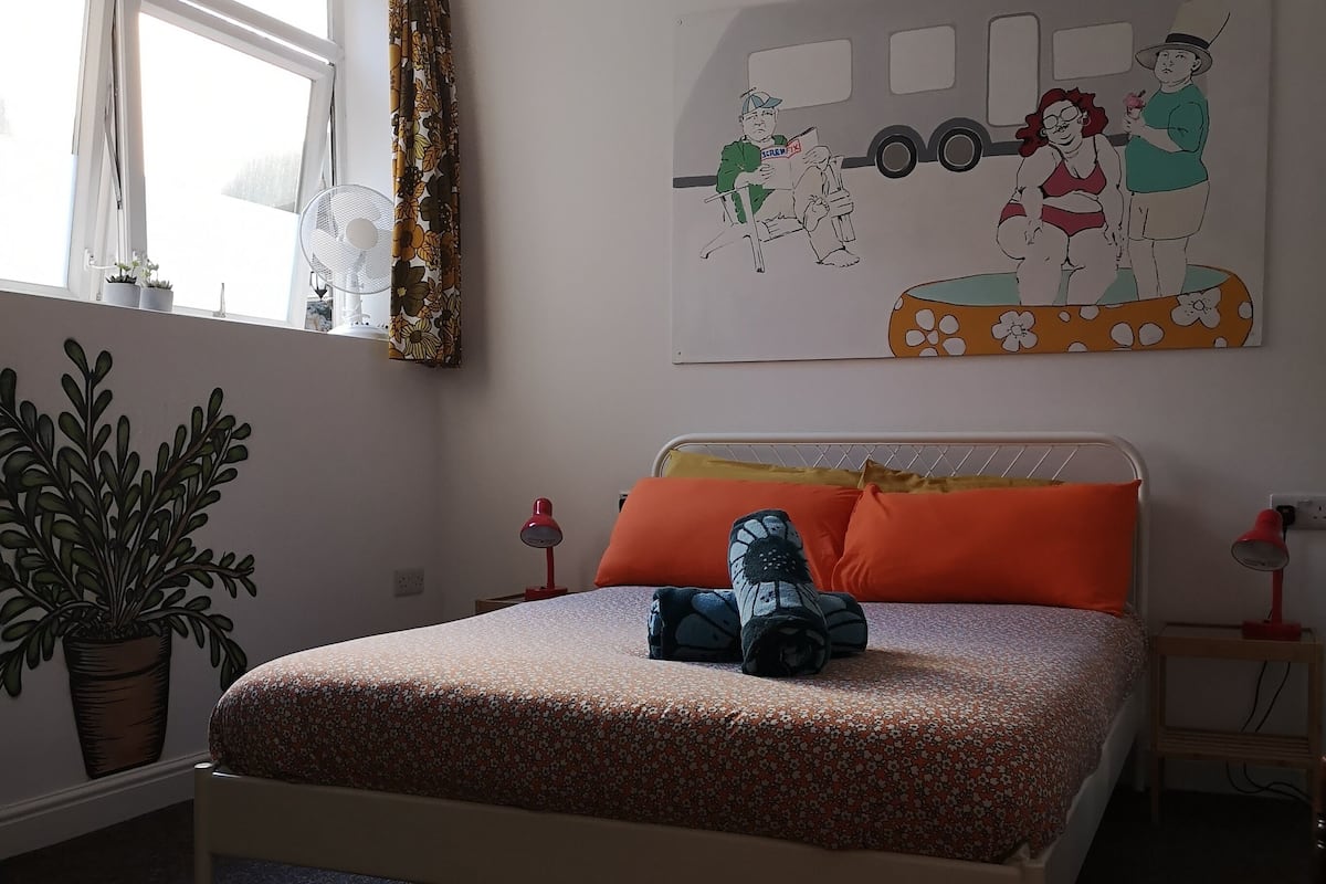 Superior Double Room | Blackout drapes, bed sheets