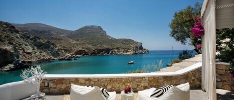 Deluxe-sviitti, merinäköala (Blue Sand) | Terassi/patio