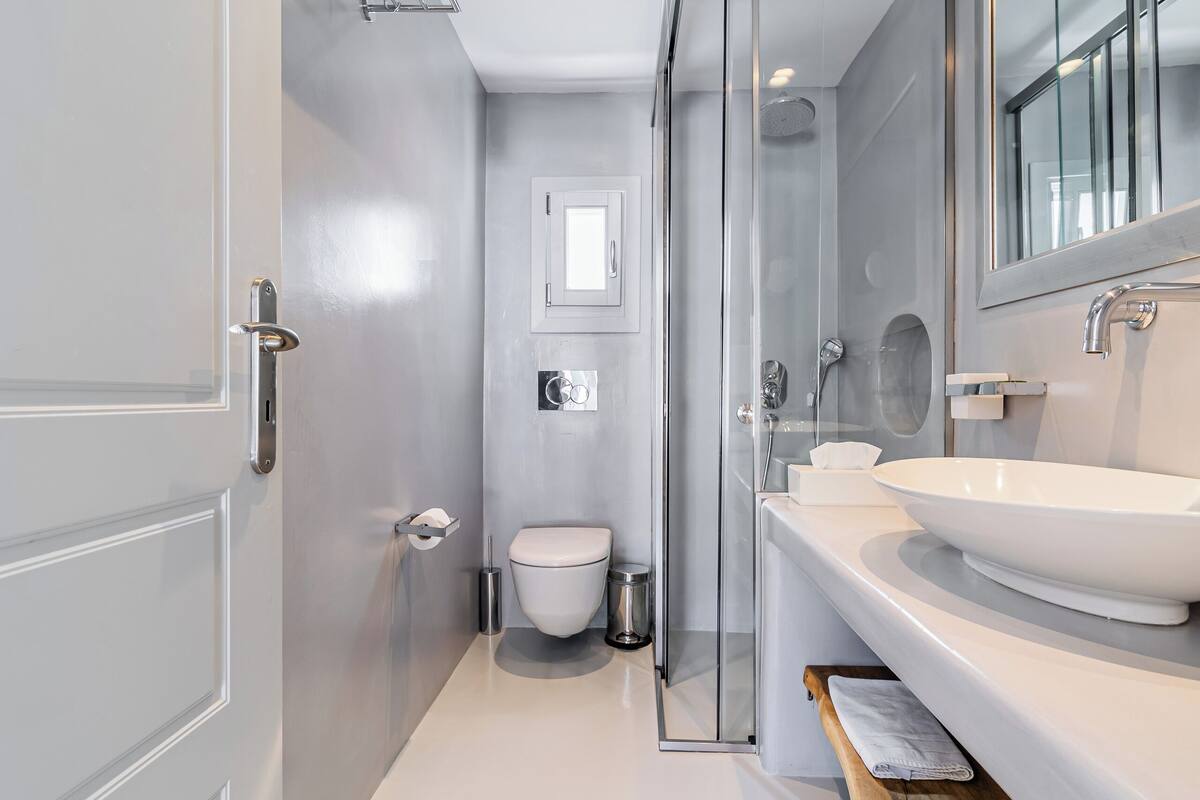 premium double room, sea view | egyptian cotton sheets, premium bedding, pillow-top beds, minibar