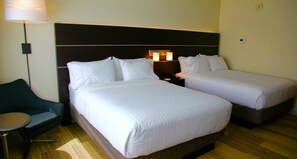 Standard Room, 2 Queen Beds - Holiday Inn Express & Suites Oswego by IHG (Oswego)