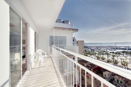 ๊ฐ์ค์์ ๋ณด์ด๋ ์ ๋ง