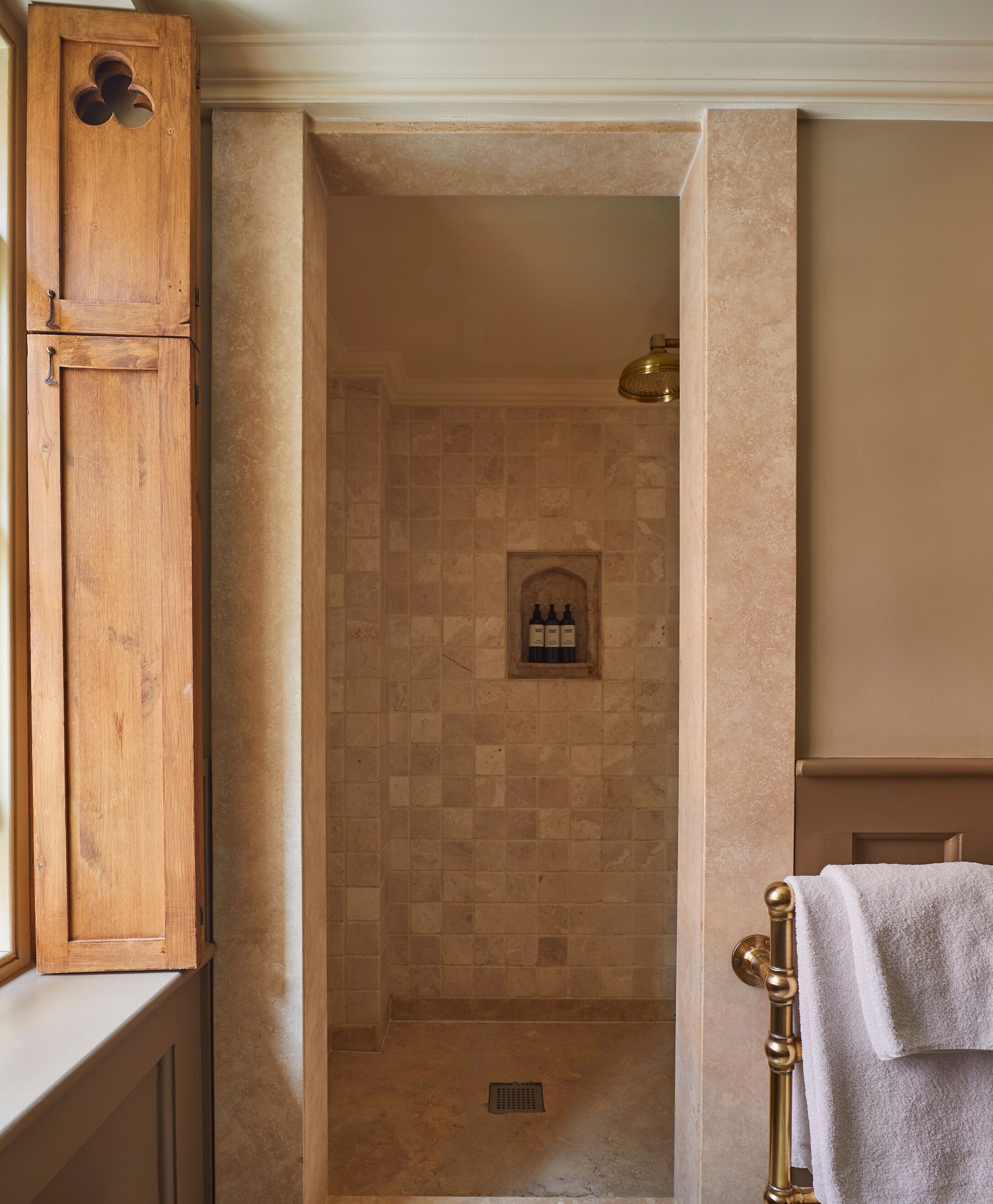 Foto - Batty Langley's