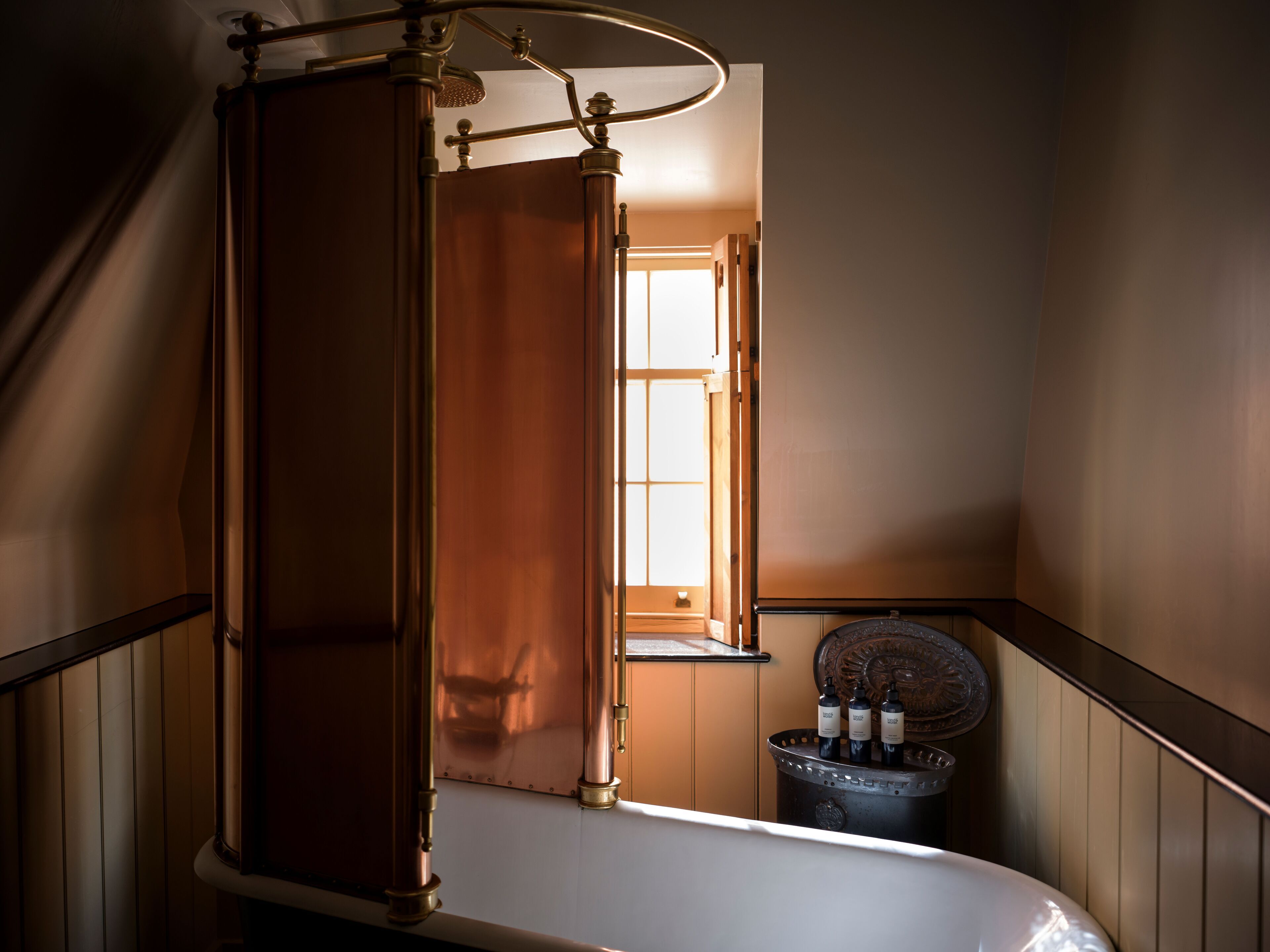 Foto - Batty Langley's