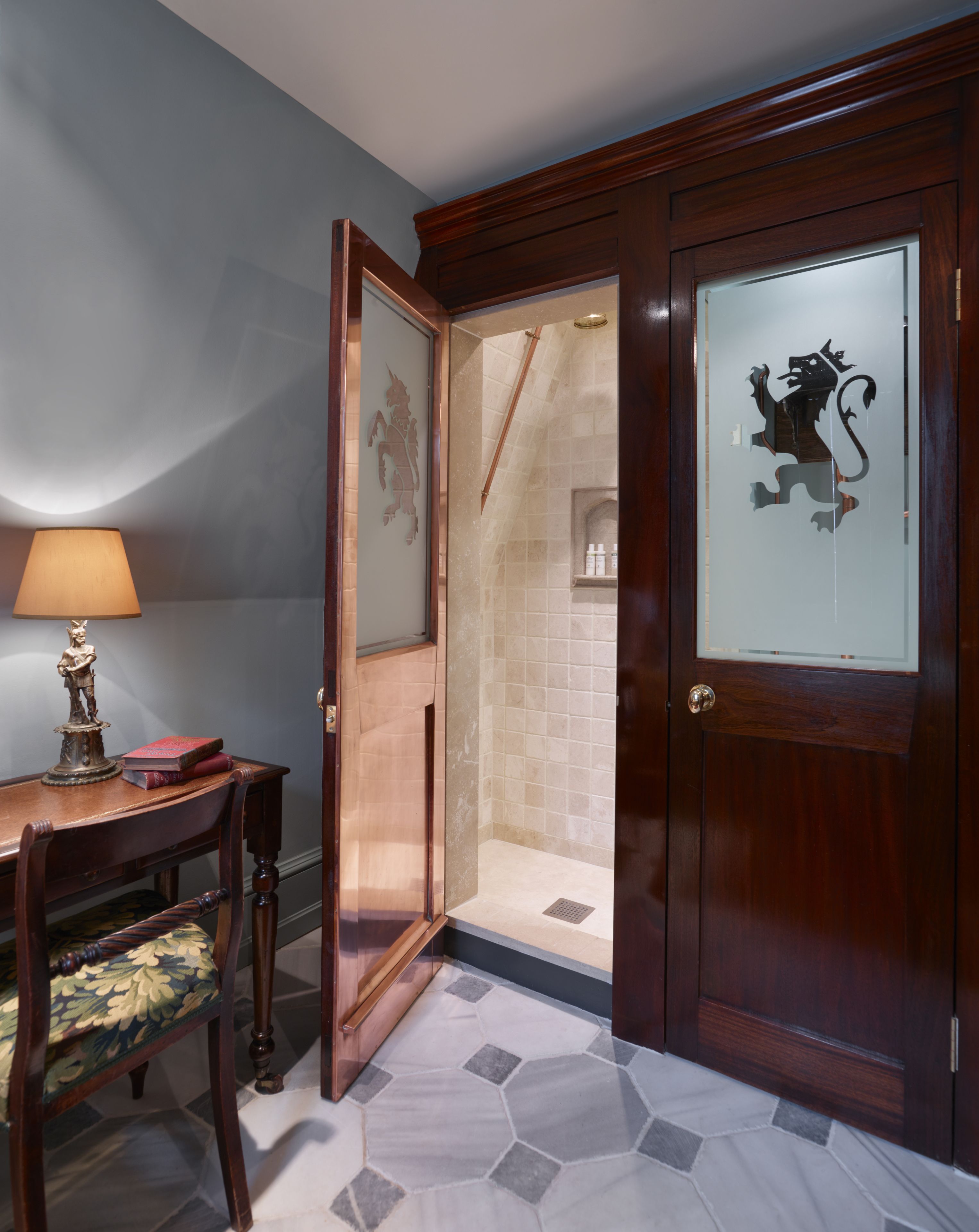 Foto - Batty Langley's