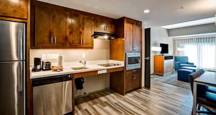 Homewood Suites by Hilton Boston Brookline-Longwood Medical