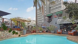 Exterior - 40 Winks Guest House Green Point Cape Town (Cape Town)