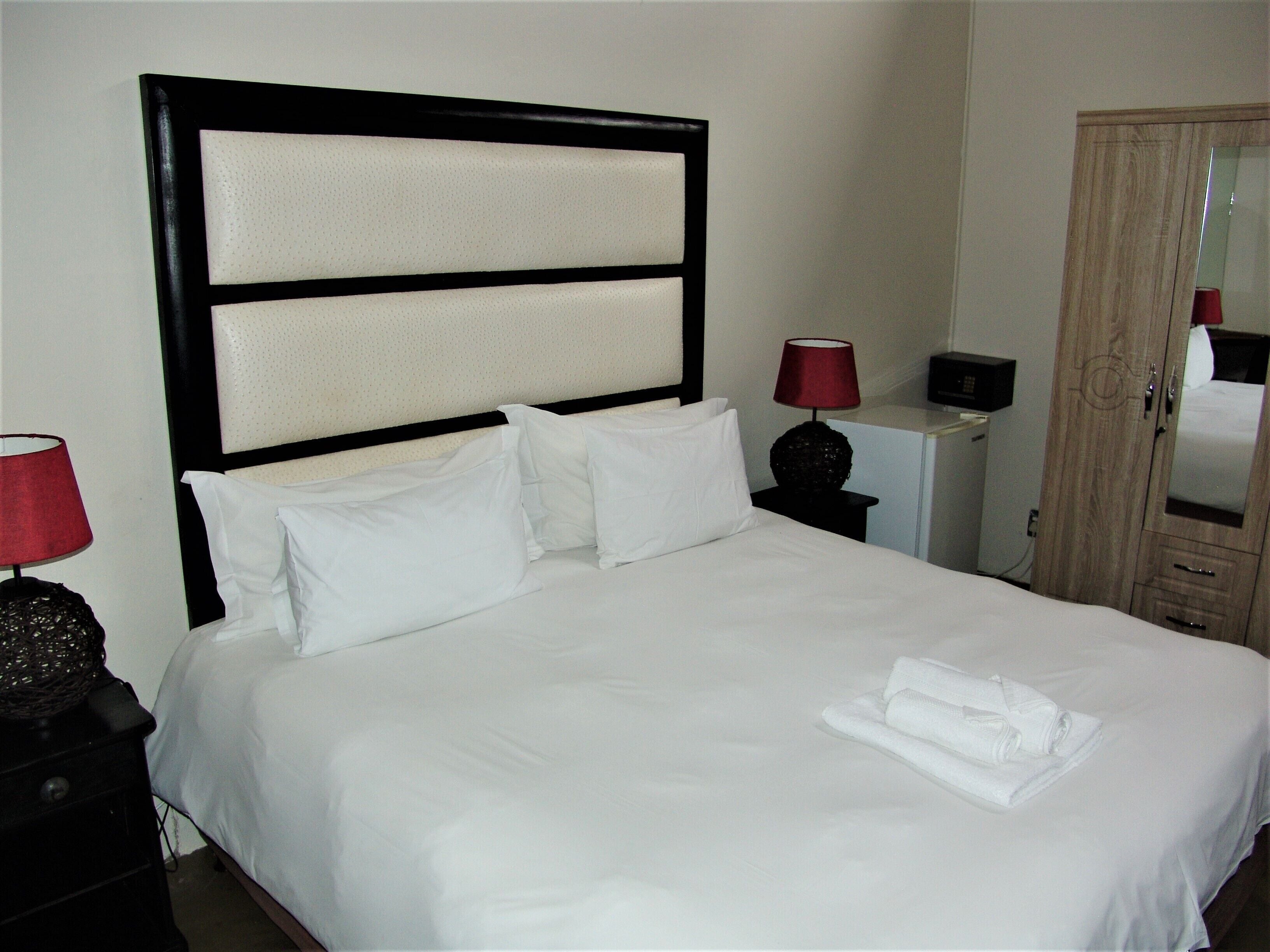 Habitación estándar | 2 habitaciones y ropa de cama de alta calidad 