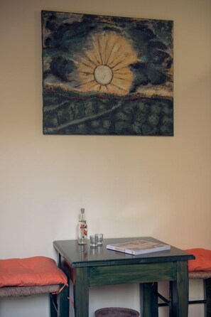 Double Room, Patio | Living area | Flat-screen TV - Katerina Traditional Rooms (Chania)