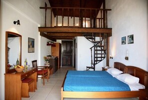 Duplex | Minibar, desk, free WiFi, bed sheets - Celia Apartments (Zakynthos)