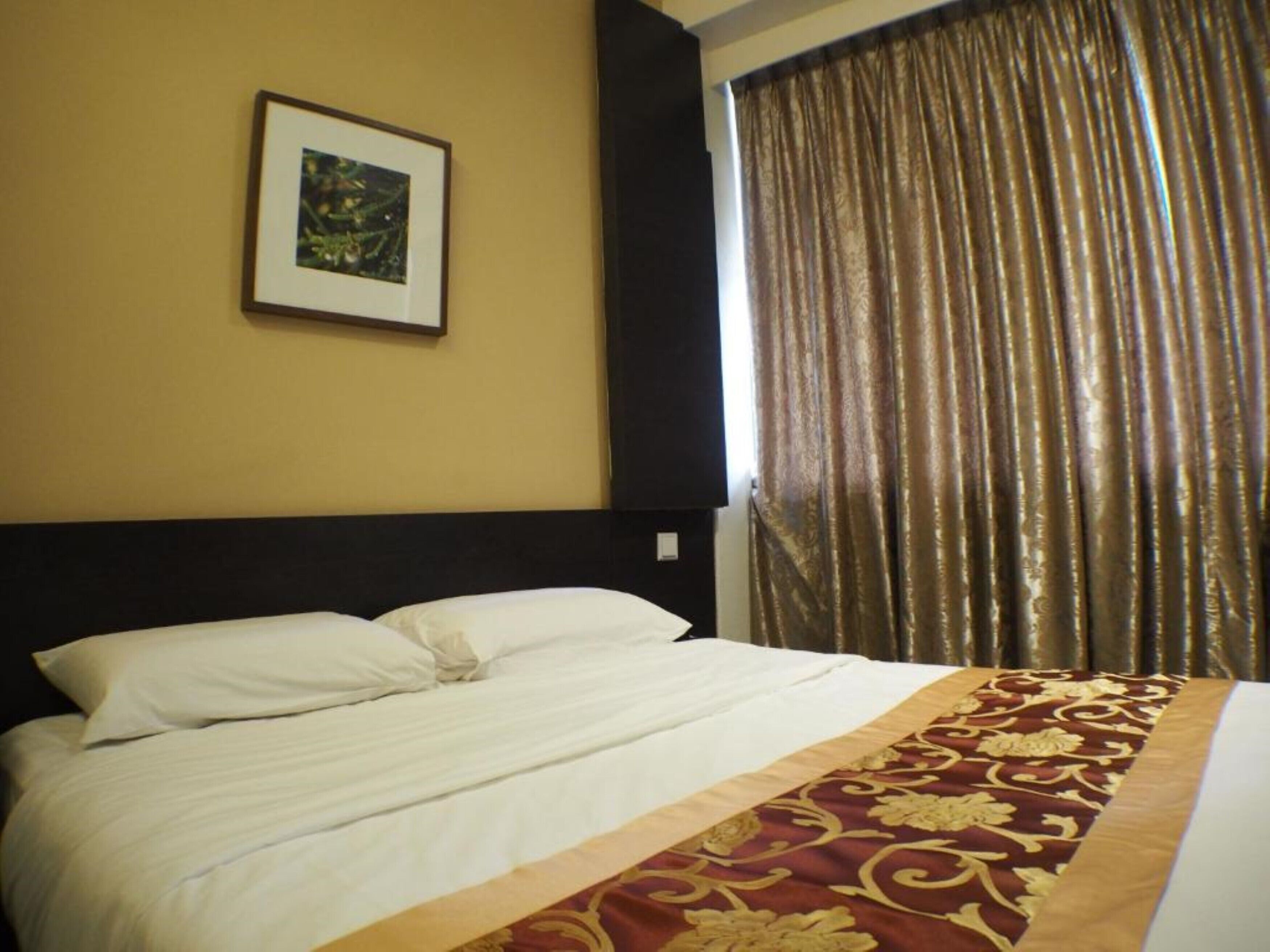 Photo - L Hotel at Broadway