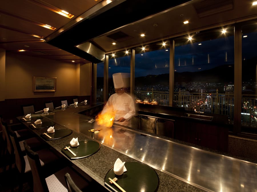 3 restaurants, Japanese cuisine