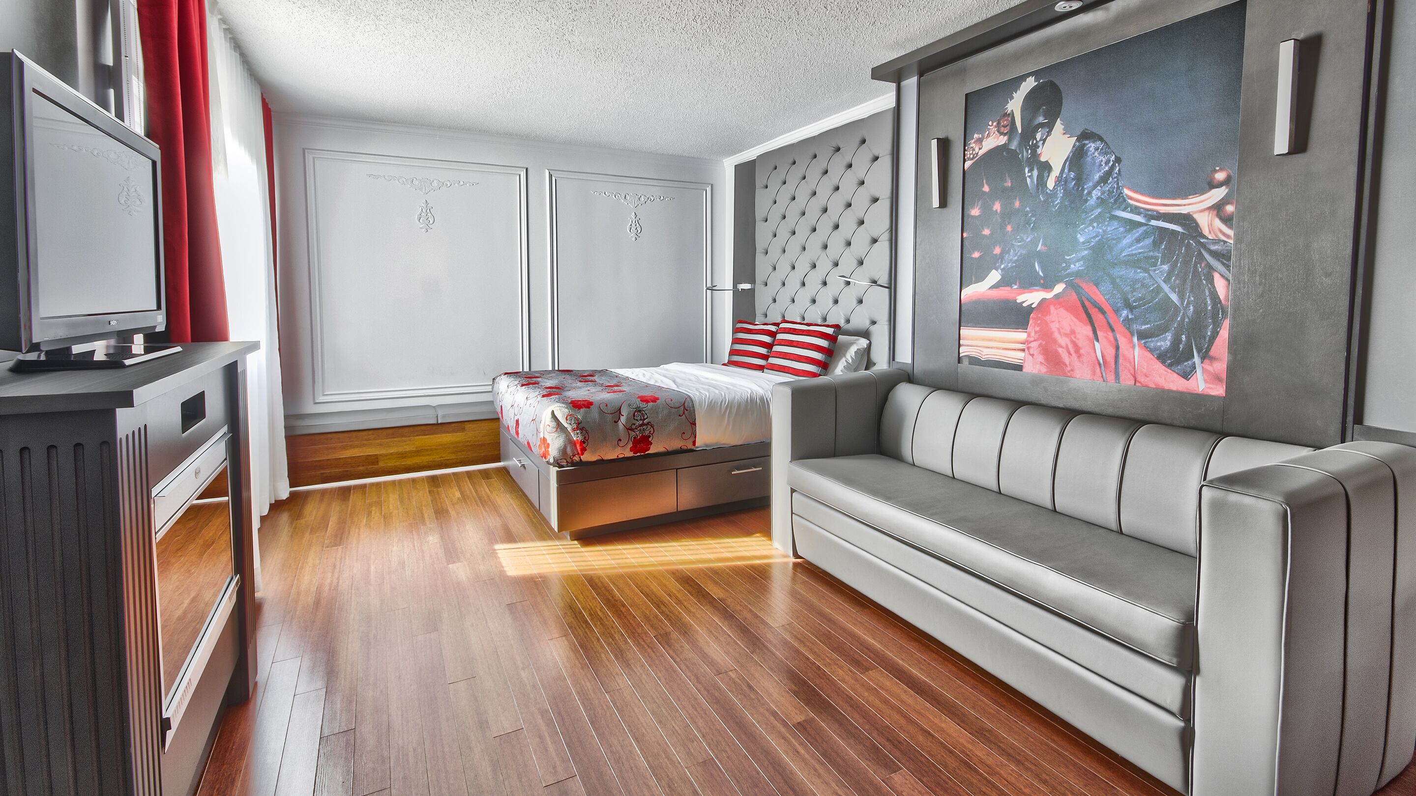 exterior view room, 1 queen bed and 1 queen murphy bed and fireplace - disability access | 1 bedroom, in-room safe, desk, blackout curtains