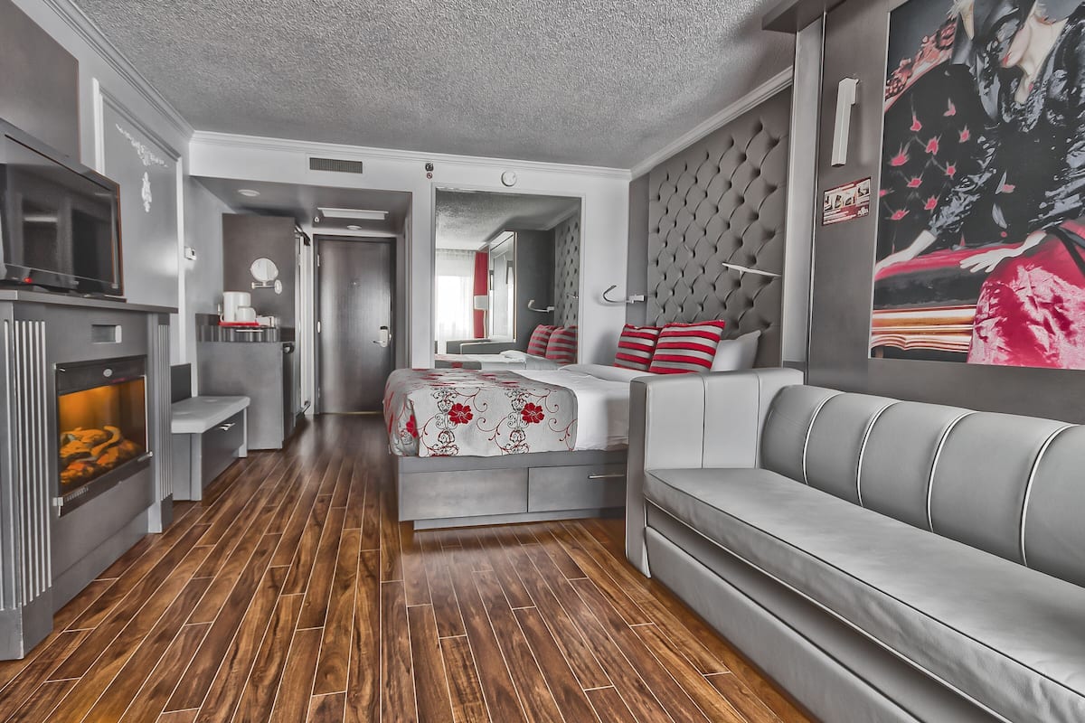 Coffres-forts dans les chambres, bureau, rideaux occultants