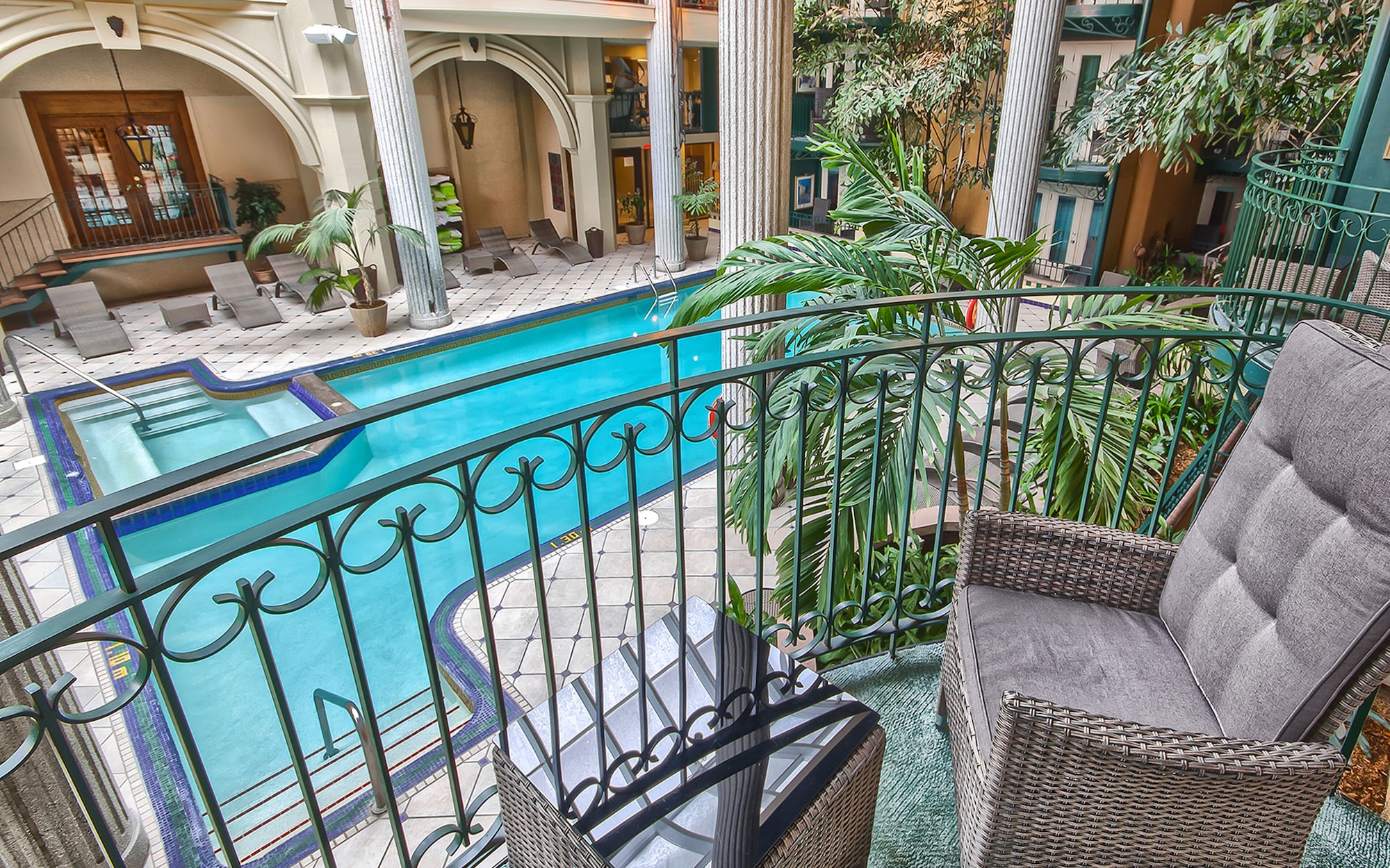 4 Star Hotels