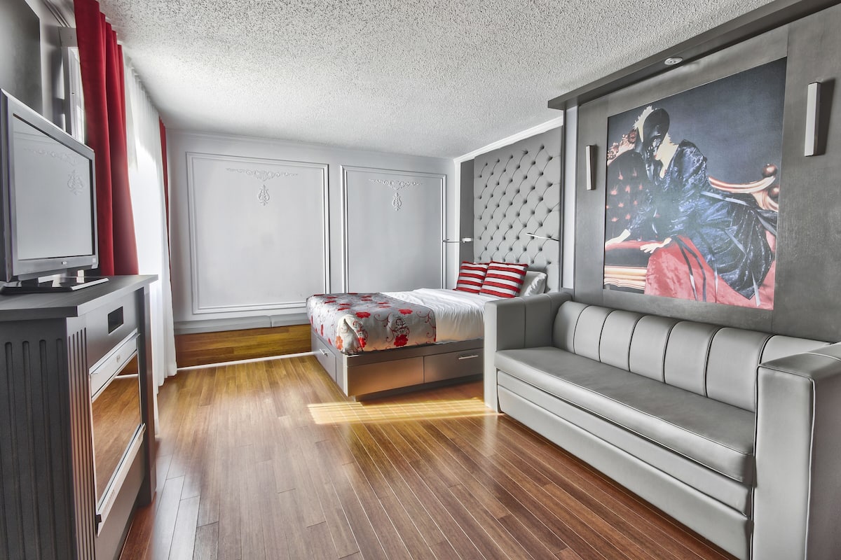 Coffres-forts dans les chambres, bureau, rideaux occultants