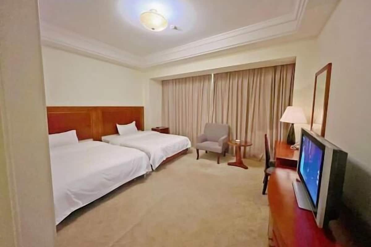 In-room safe, cots/infant beds, rollaway beds, WiFi