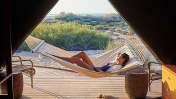 Telt – premium | Sengetøy av topp kvalitet, ekstrasenger (mot et tillegg) og sengetøy