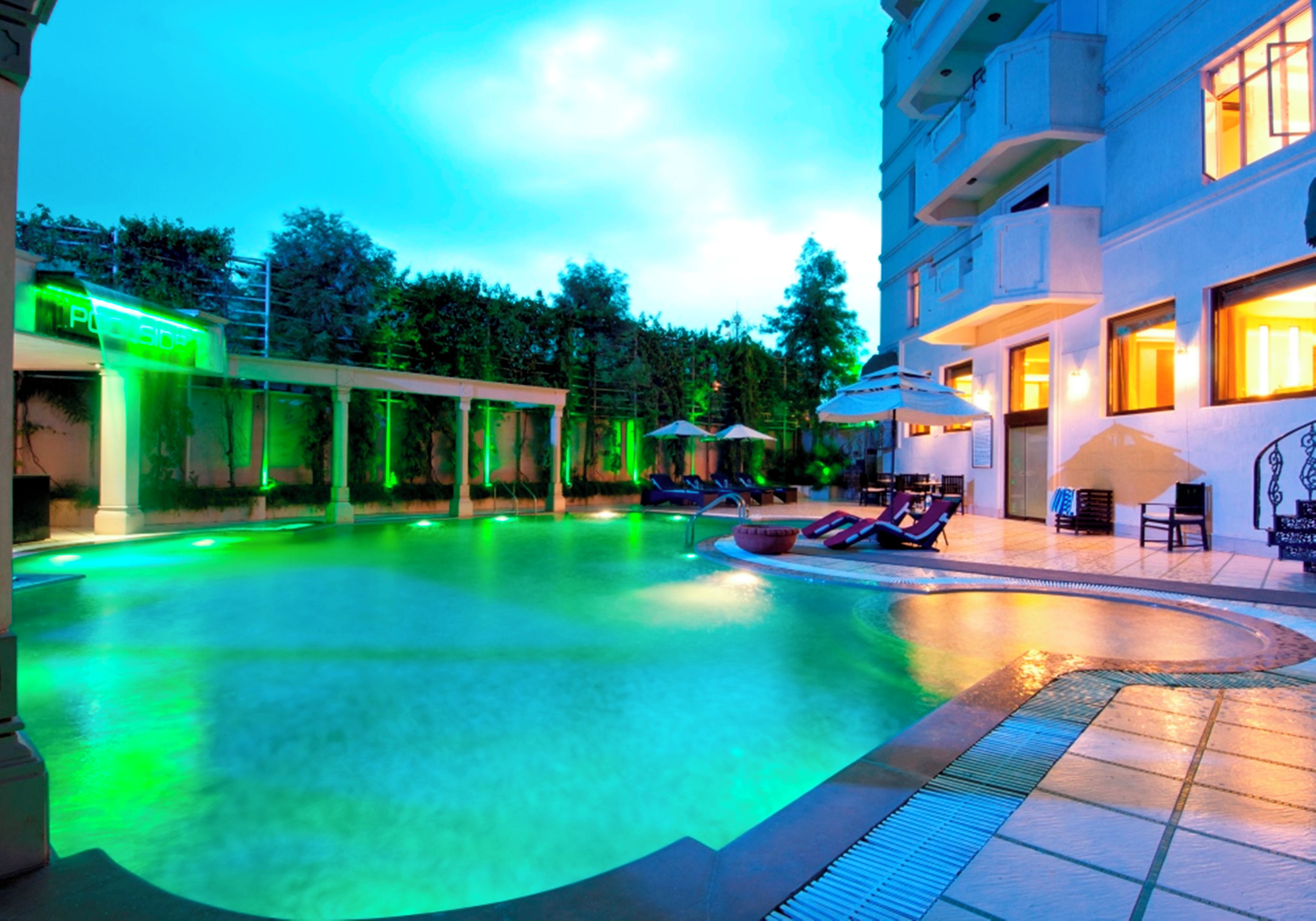 Pool