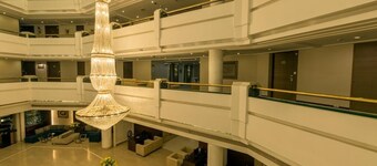 Howard Plaza The Fern, Agra