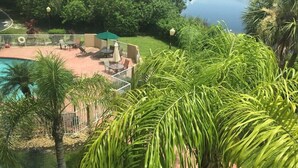 Outdoor pool - LMI Gulf Coast Homes, Port Charlotte (Port Charlotte)