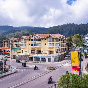 Exterior - Windsor Hotel (Nuwara Eliya)