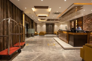Lobby - Treatotel (Ahmedabad)