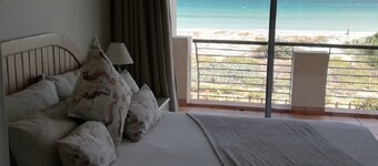 Leisure Bay