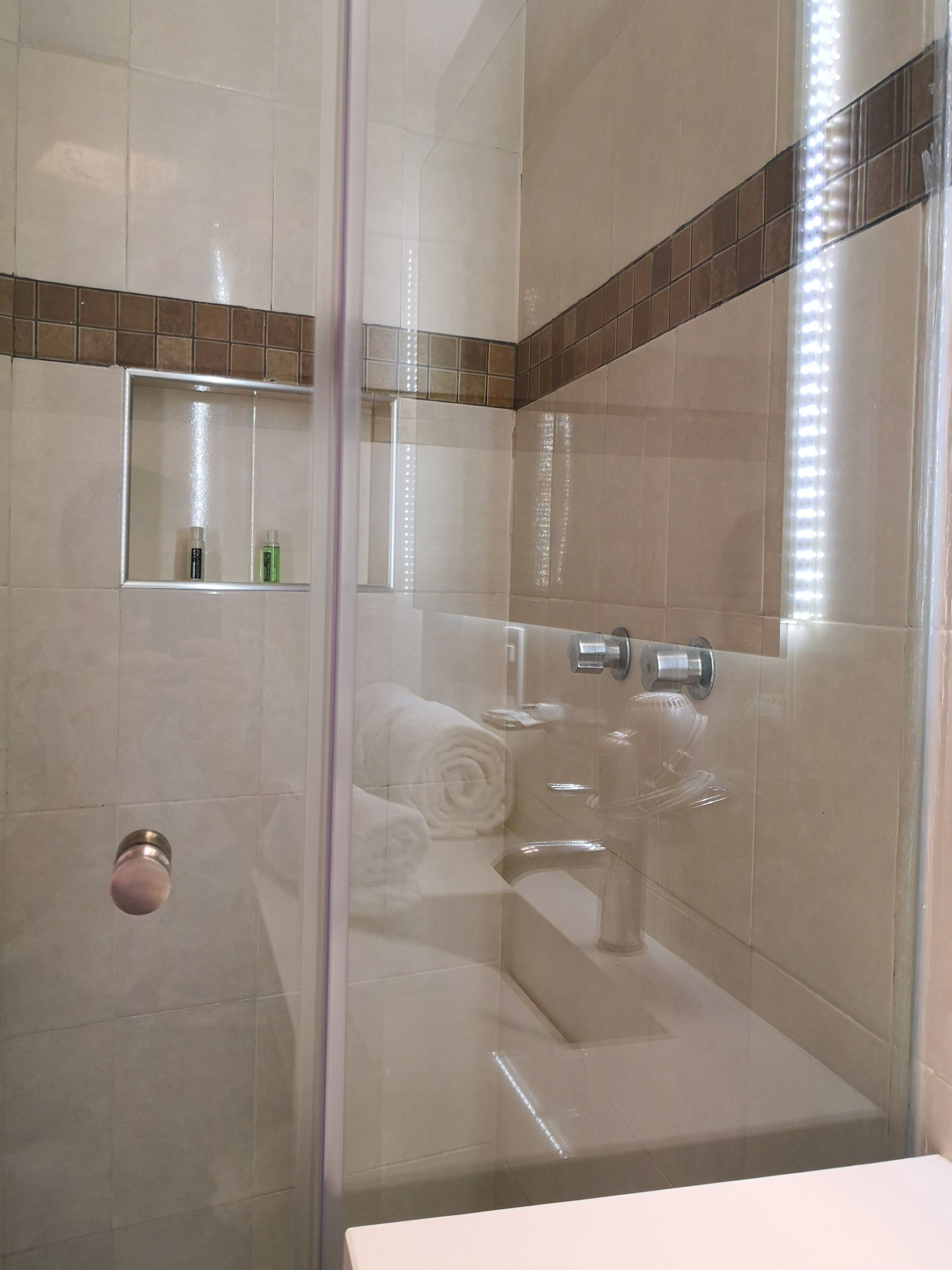 City Apartment, Kitchen | Bathroom