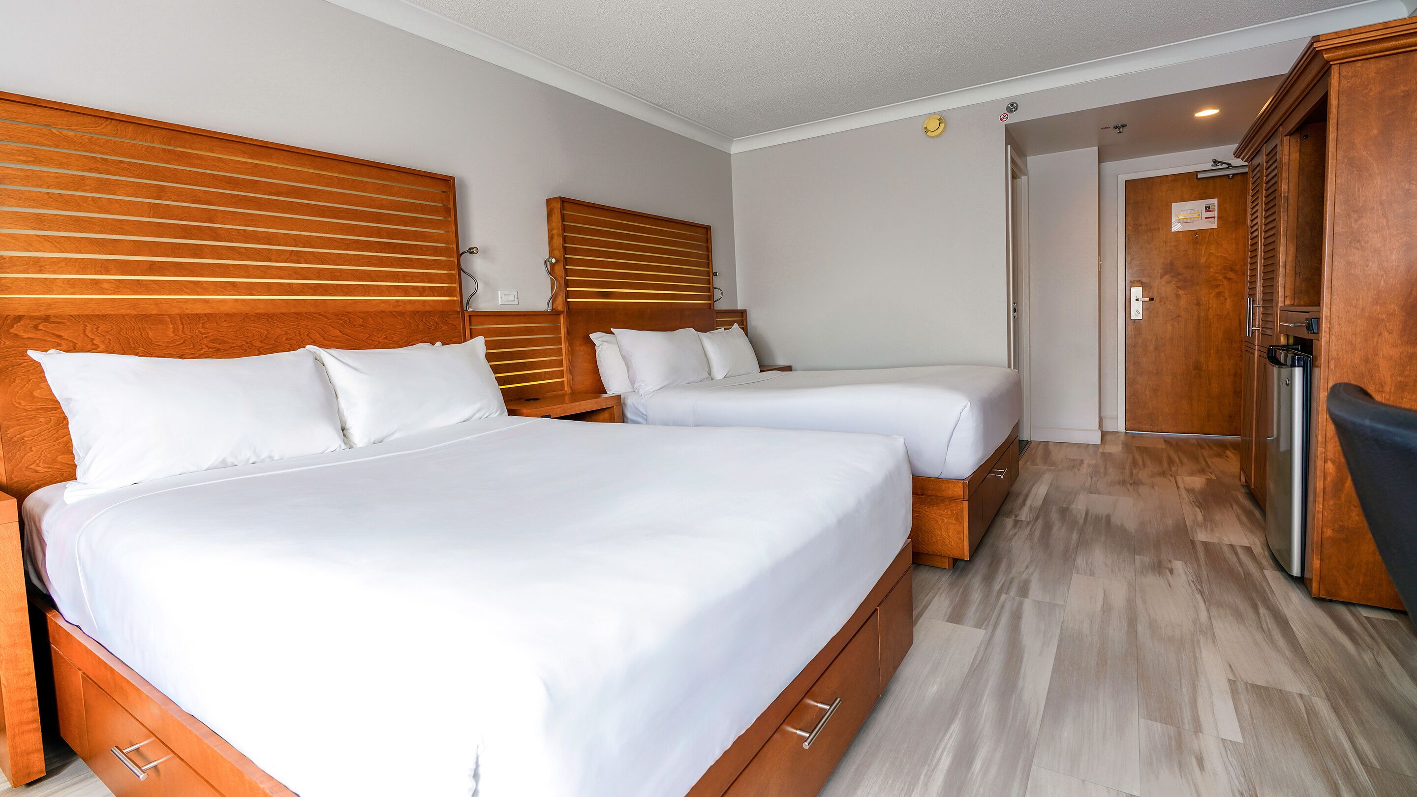 Foto - Hôtel Lindbergh par JARO