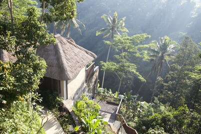 Tejaprana Resort & Spa