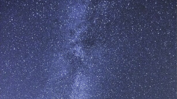 A house with large windows under a starry night sky. - Pension Hoshi Ni Negaiwo (Furano)