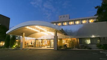 Front of property - evening/night