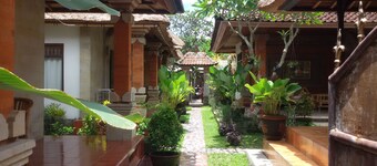 Nyoman Warta Accommodation