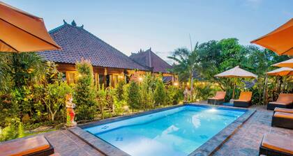 Dinatah Lembongan Villas