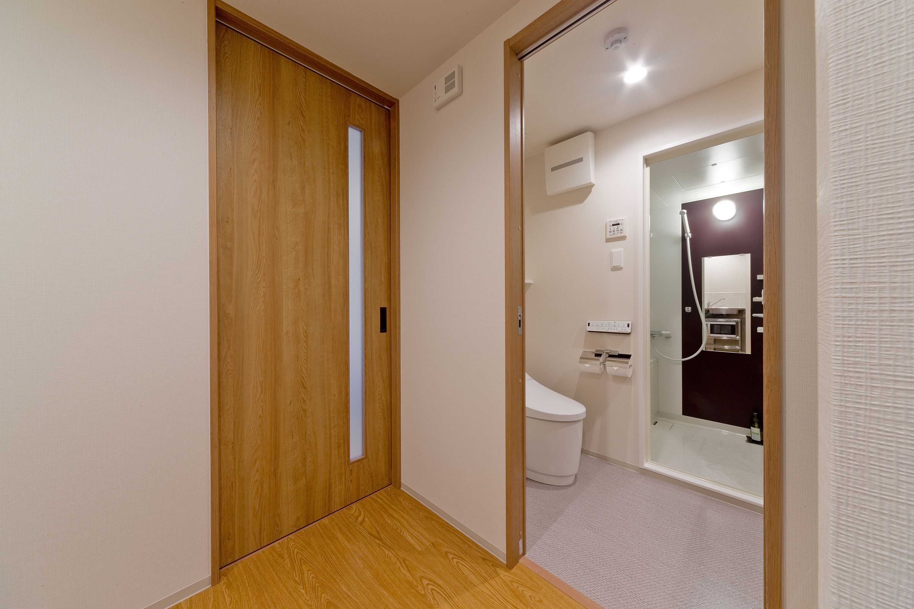 superior twin room with tatami area | room amenity