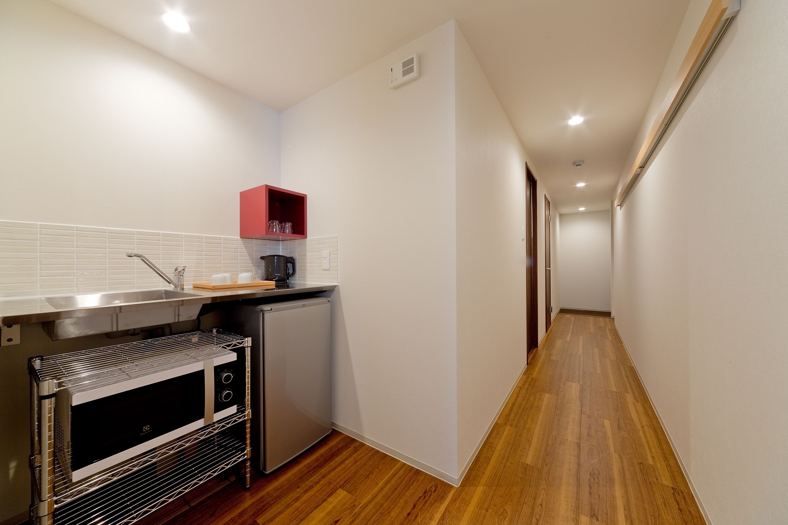 deluxe twin room with tatami area | private kitchen | fridge, microwave