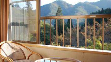 Quarto tradicional (Japanese Style, In-room Sink, Toilet) | Vista do quarto