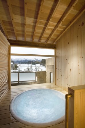 Twin Room, Private Bathroom | Bathroom | Free toiletries, hair dryer, slippers, towels - Tsurugi Koizuki (Kamiichi)