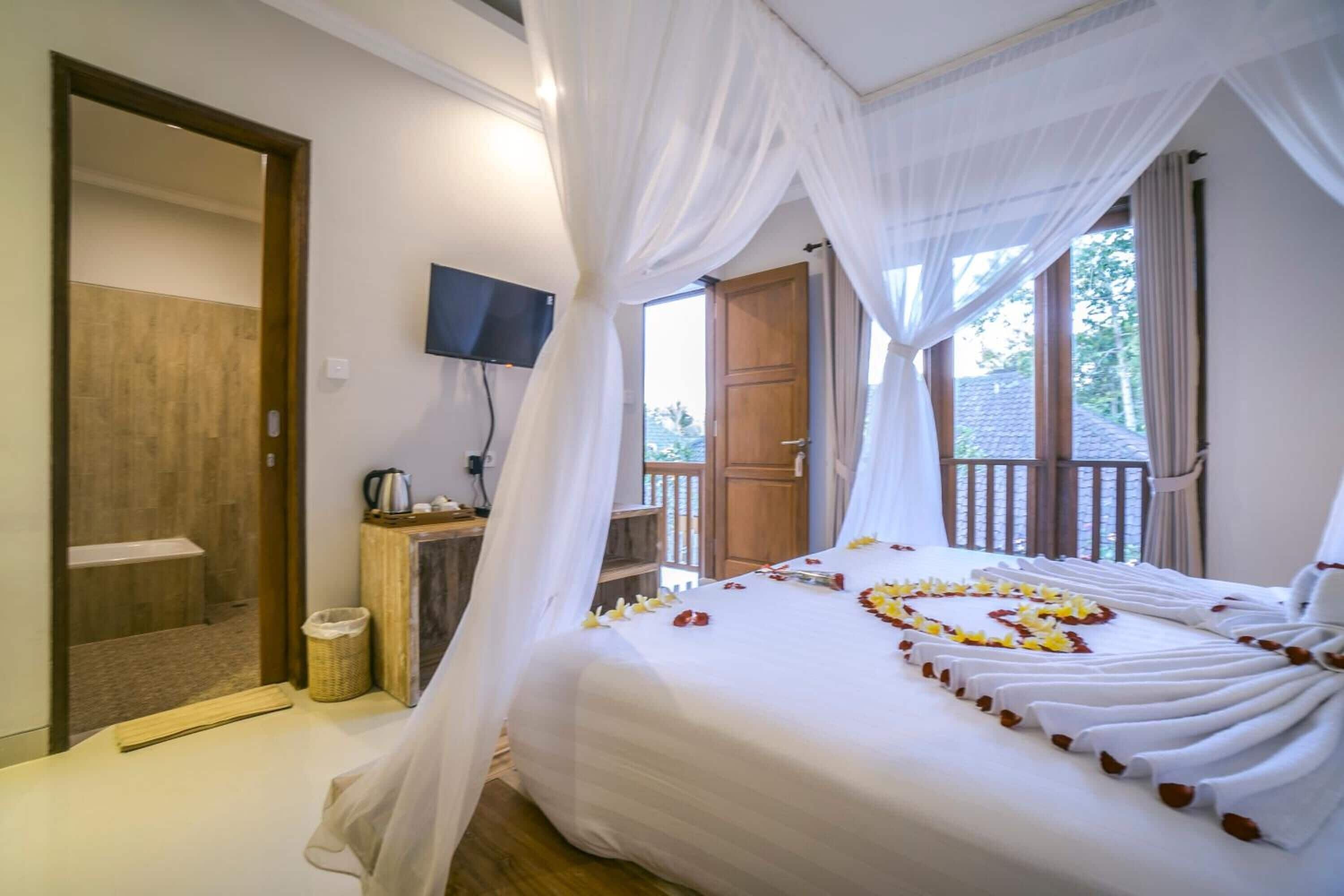 in-room safe, desk, iron/ironing board, free cots/infant beds