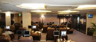 Hiroshima Capsule Hotel & Sauna New Japan EX - Caters to Men