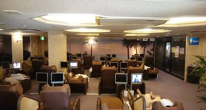 Hiroshima Capsule Hotel & Sauna New Japan EX - Caters to Men