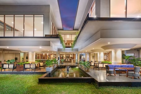 2 restaurantes, café da manhã, culinÔria internacional