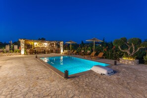 Property grounds - Agro Art Boutique & Luxury Villas (Zakynthos)