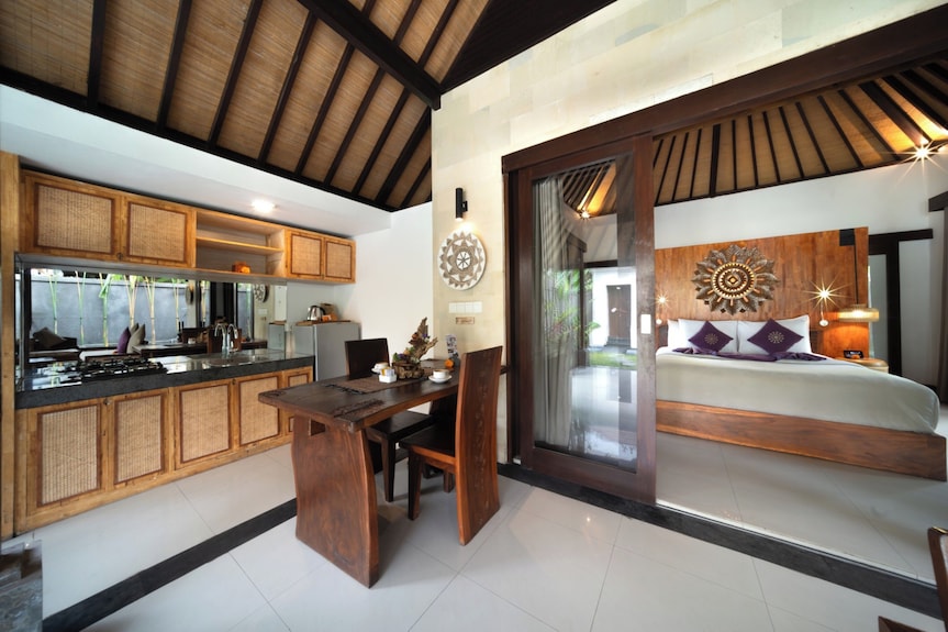 villa hồ bơi riêng gần biển mỹ khê