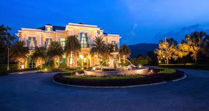 Chateau de Khaoyai Hotel & Resort