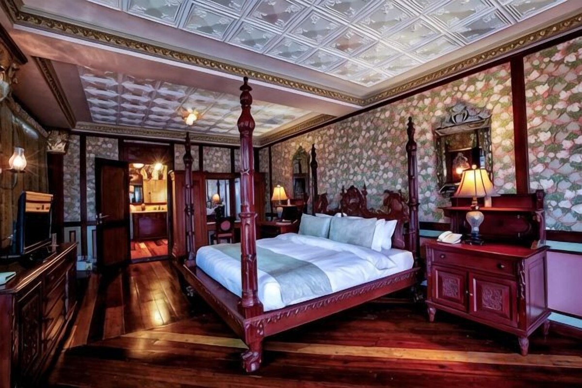 Coffres-forts dans les chambres, Wi-Fi gratuit, draps fournis