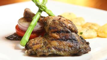 4 restaurants, lunch, dinner served; Filipino cuisine